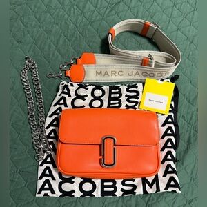 Marc Jacobs Leather shoulder/ crossbody Bag